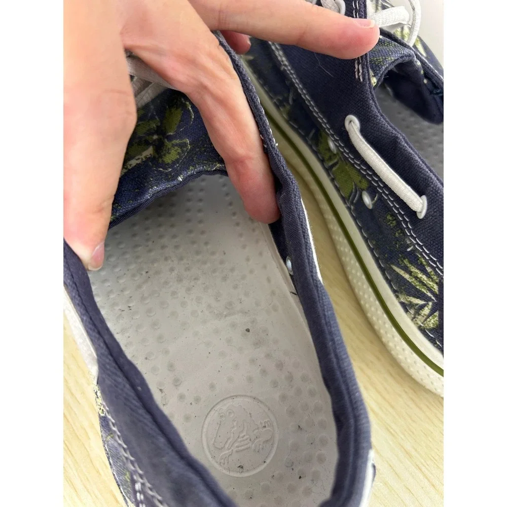 Crocs Boat Shoes Mens 12 Navy Blue Tropical Floral Canvas Hover Lace Up nautical
